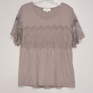 Women's Crochet Flowy Top